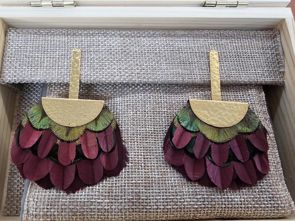 BRACKISH FREMONT GRECIAN EARRING