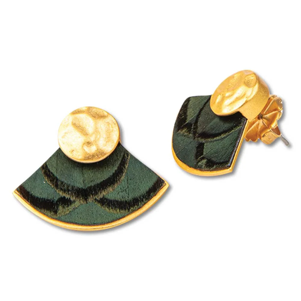 Brackish Cam Stud Earring