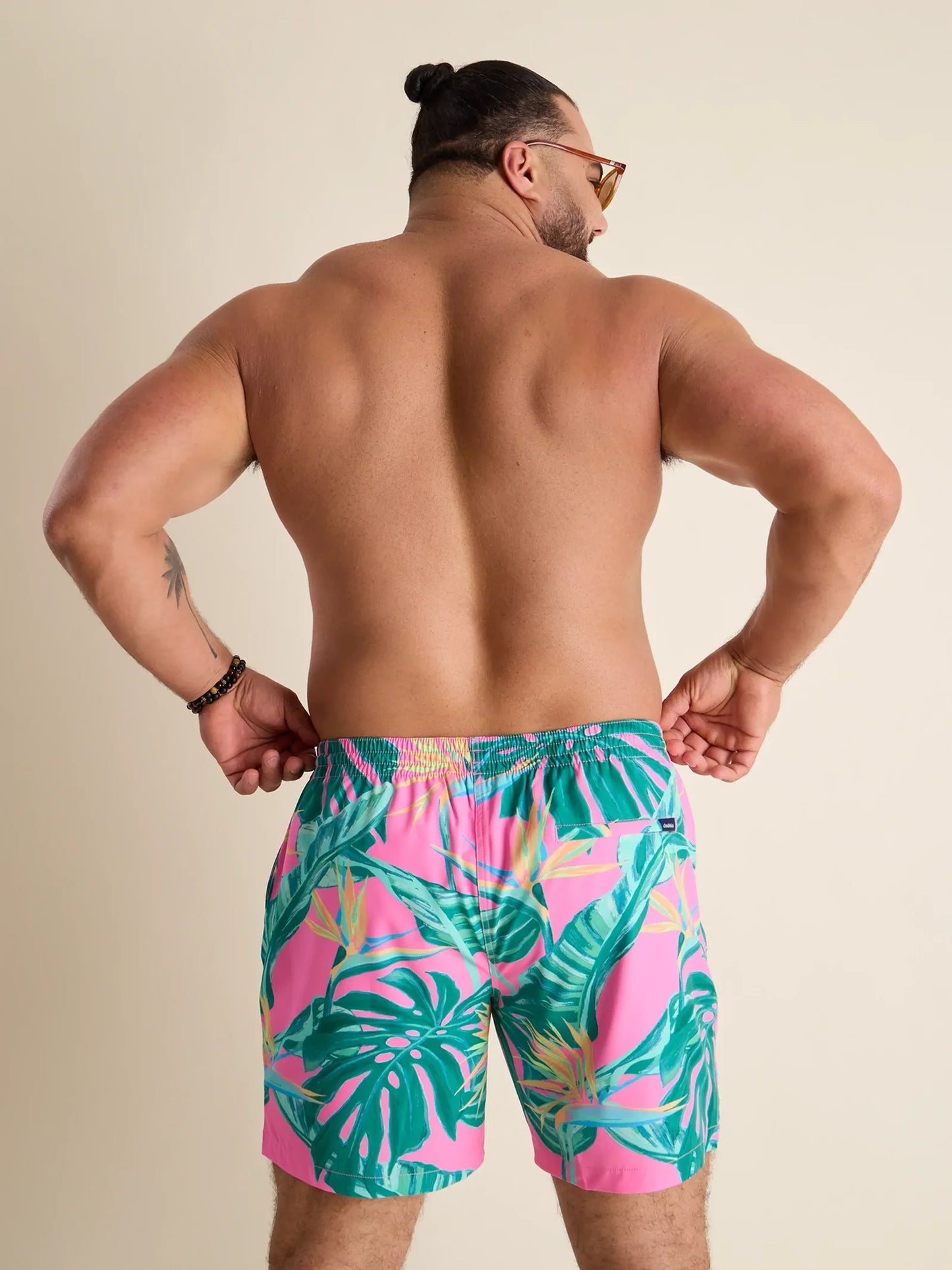 Chubbies The Birds of Paradise Lined Classic Swim Trunk, Pink Birds of Paradise