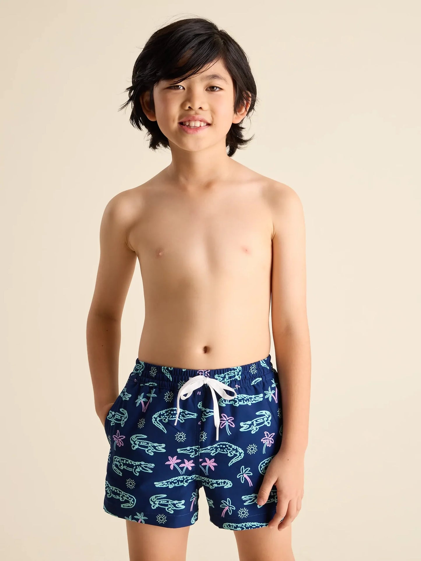 Chubbies The Neon Glades Boys Lined Classic Swim Trunk | Shorter, Navy Alligator/Pink Triangle Liner