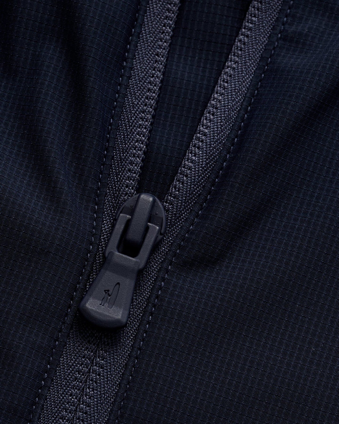 johnnie-O Zimmer Featherweight Performance Vest- Navy