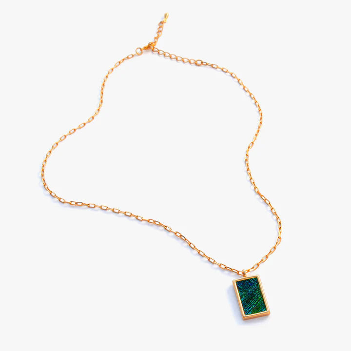 BRACKISH COOL WATER PENDANT NECKLACE
