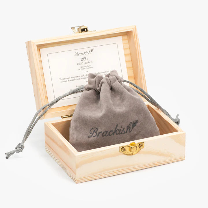 BRACKISH DEU PENDANT NECKLACE