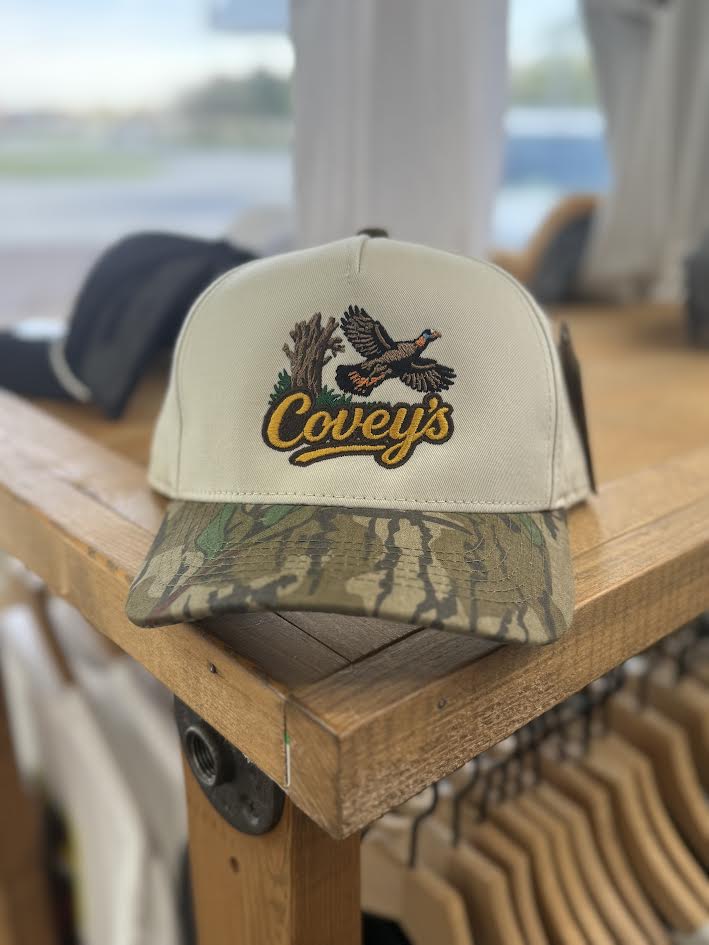 Covey's Vintage Turkey Hat, Ivory/ Mossy Oak Green Leaf