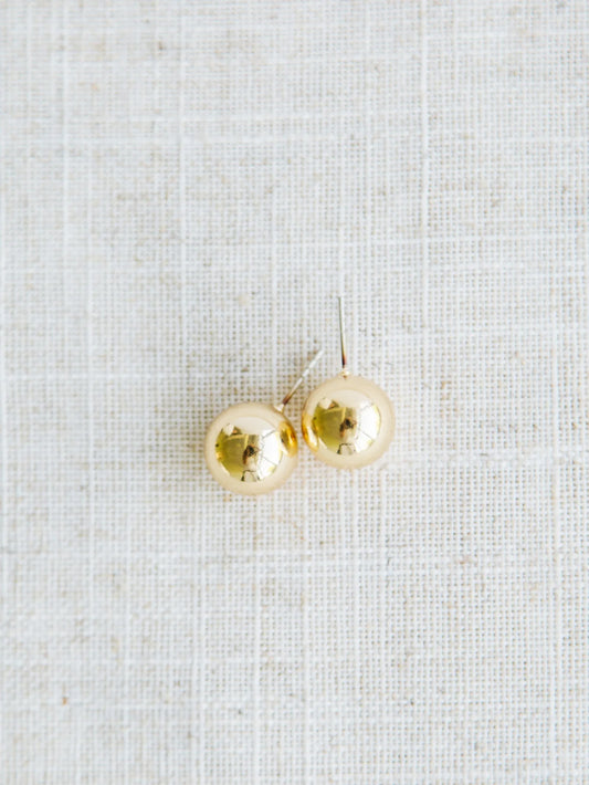 Grenada Earrings, Shiny Gold, Medium