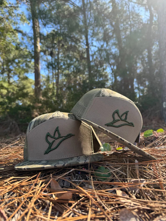 Combat Waterfowl 7 Panel Bottomland/Gator Hat