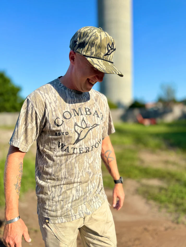 Combat Waterfowl Mossy Oak Bottomland Washed Out Vintage Logo Tee